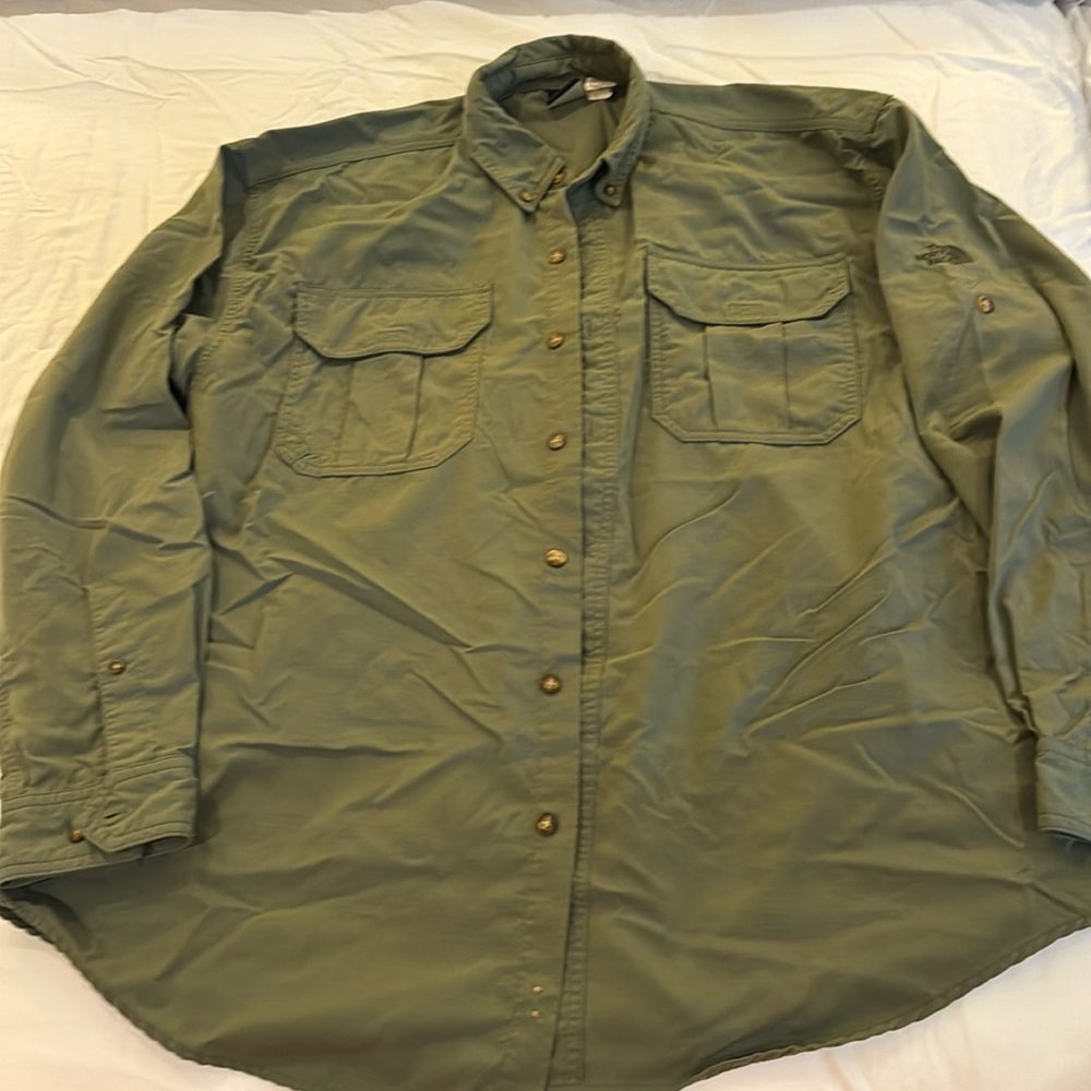 North Face Large Button Shirt Rip Stop